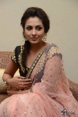 Madhu Shalini at Cheekati Raajyam Movie Success Meet
